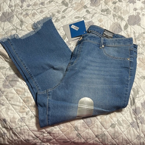 NWT A3 Denim high rise Demi boot jeans 20w - Picture 2 of 11